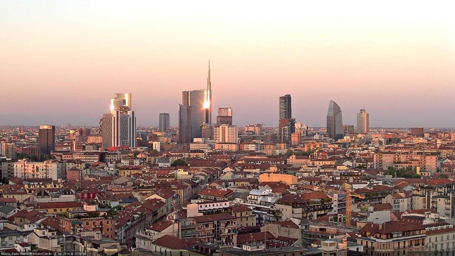Dream Suites Milano Duomo Milão Exterior foto